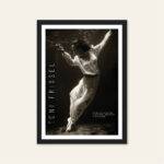 toni frissel fashion model underwater poster cornice