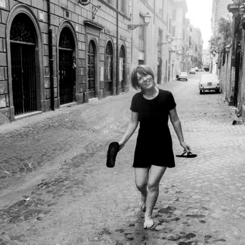 Home 4 Letizia Battaglia Via Giulia a Roma nel 1972 santi caleca