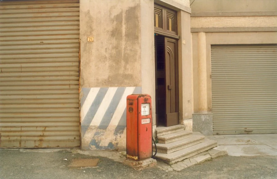 vittore fossati Santo stefano Belbo, Cuneo 1983 viaggio in Italia