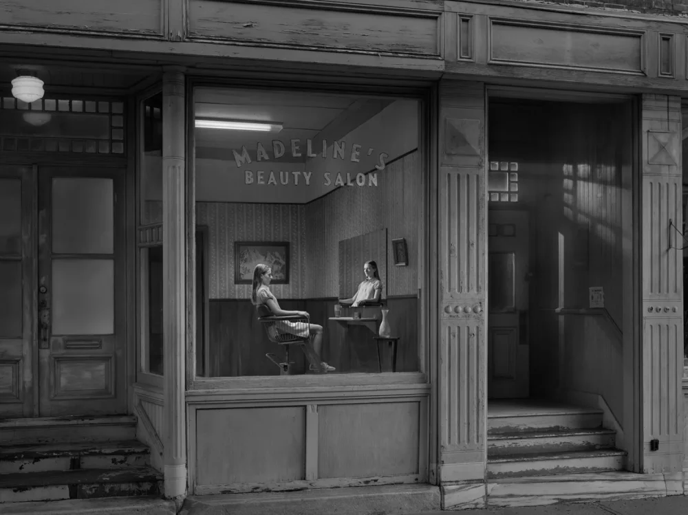 Gregory Crewdson, Madeline's-Salone di bellezza